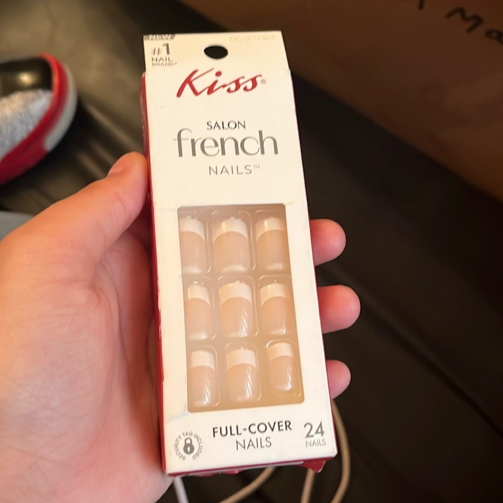 Don’t come with glue